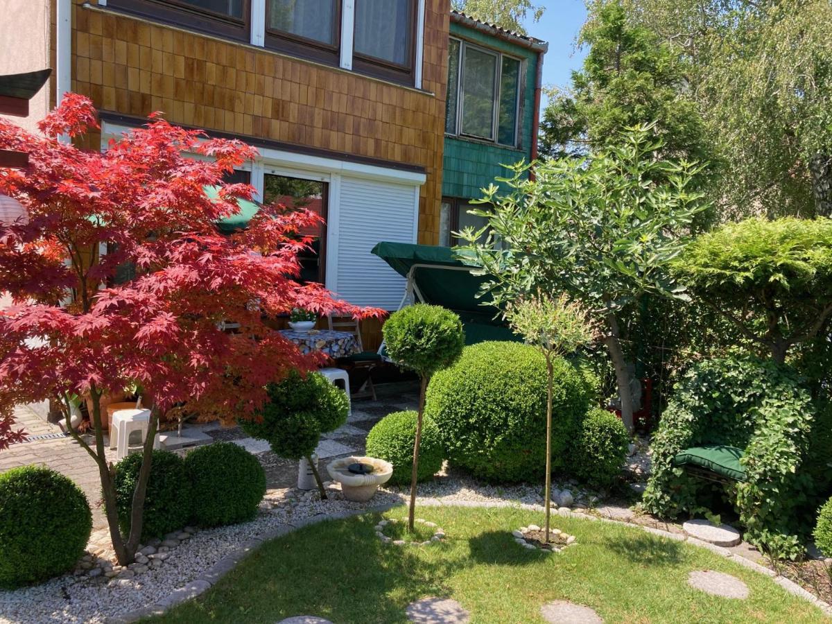 Nyaralo Japankerttel - Apartment With Japanese Garden Balatonmariafurdo Exterior photo